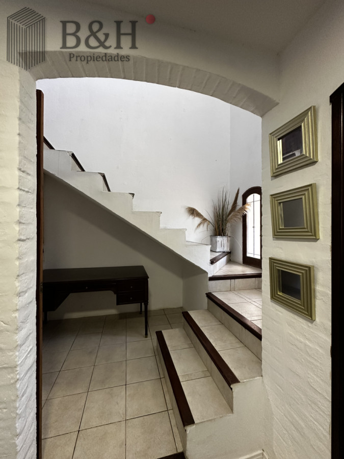 Casa ID.5315 - Alquiler Anual – Casa en Barrio Cantegril