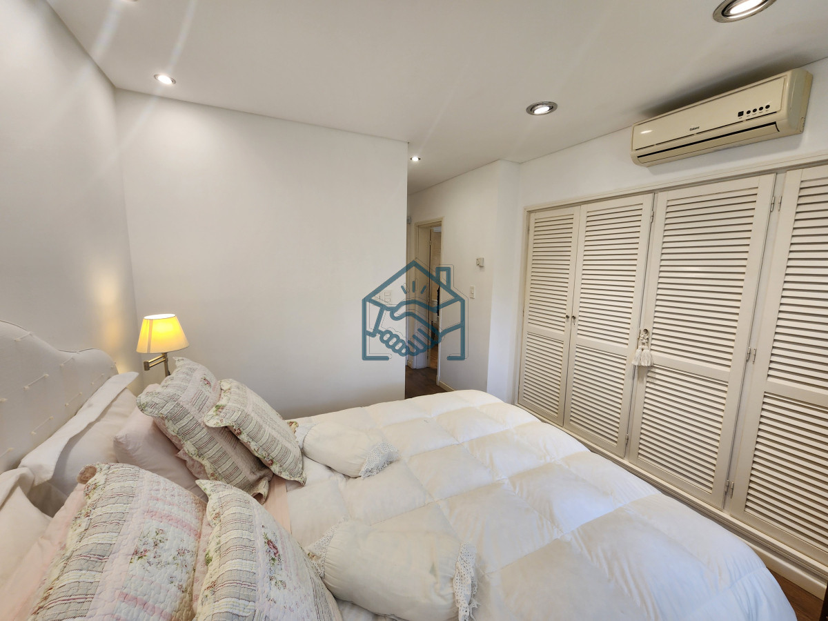 Casa ID.1469/casa-en-barrio-cantegril,-un-lugar-para-vivir-y-soñar- - casa en barrio cantegril, un lugar para vivir y soñar 