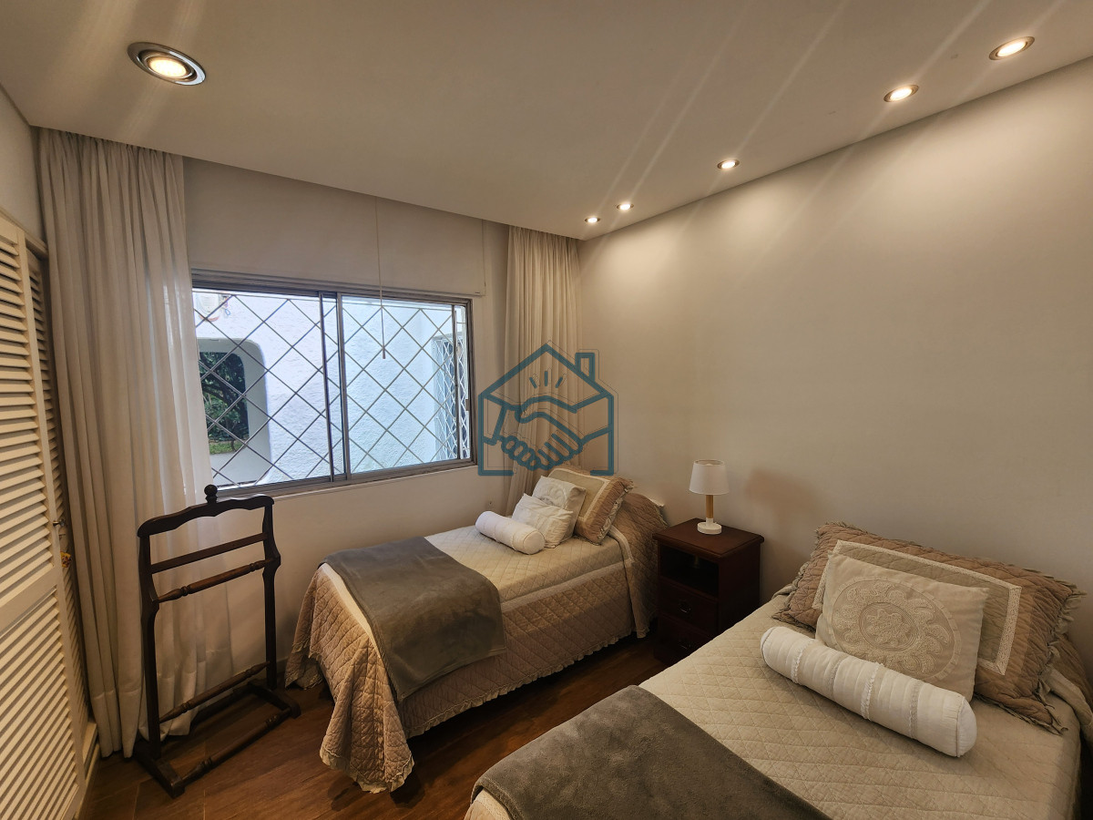 Casa ID.1469/casa-en-barrio-cantegril,-un-lugar-para-vivir-y-soñar- - casa en barrio cantegril, un lugar para vivir y soñar 