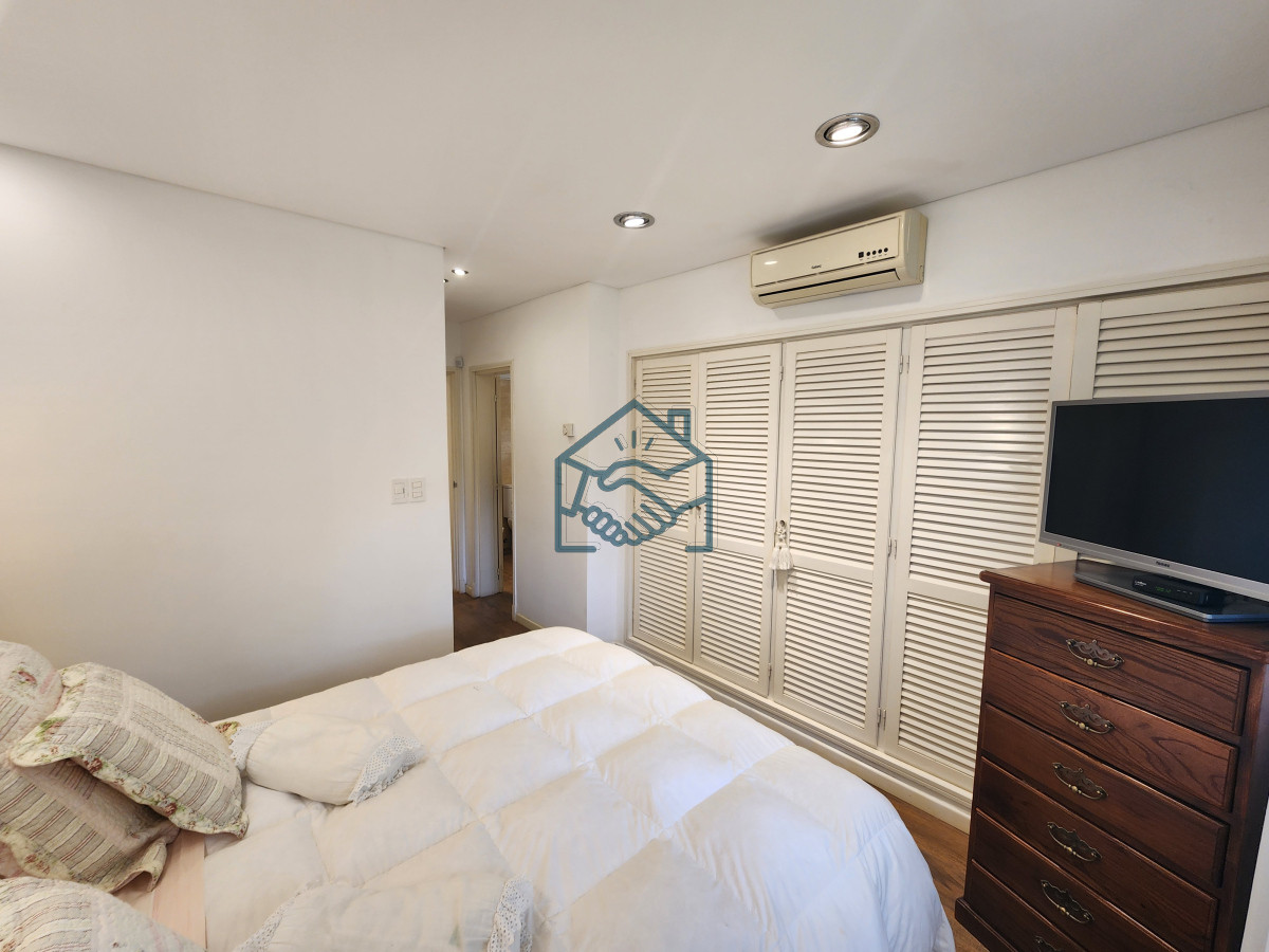 Casa ID.1469/casa-en-barrio-cantegril,-un-lugar-para-vivir-y-soñar- - casa en barrio cantegril, un lugar para vivir y soñar 