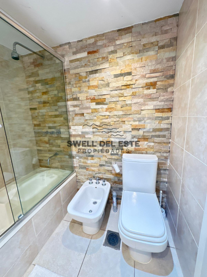 Apartamento ID.240 - Apartamento en parada 6 de la brava 