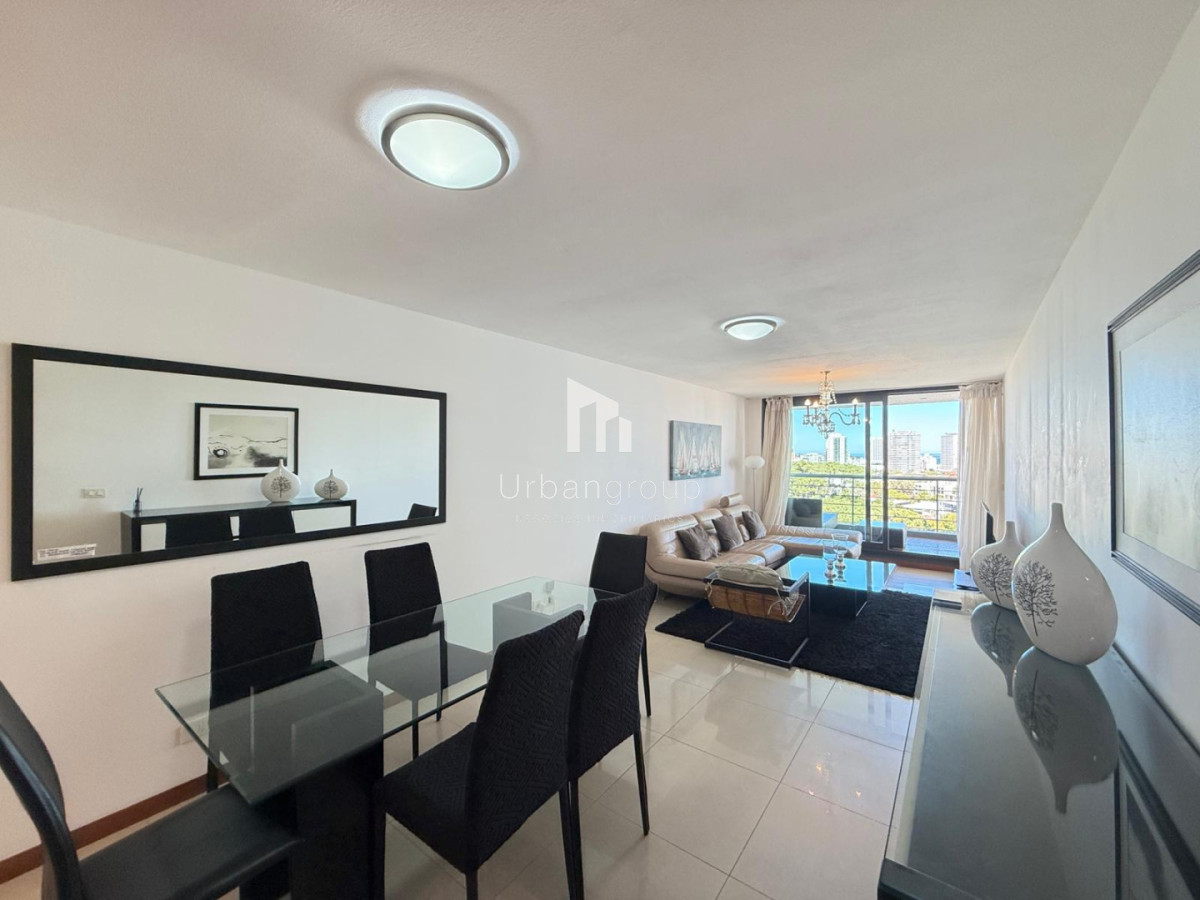 Apartamento ID.83 - Venta Apartamento 2 Dormitorios en Av. Roosvelt