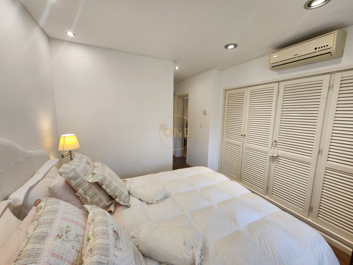 Casa ID.2135 - casa en barrio cantegril, un lugar para vivir y soñar 