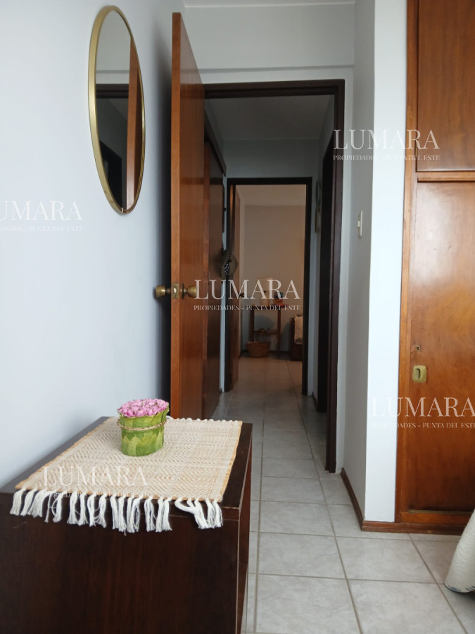 Apartamento ID.2947 - VENTA APTO PRIMERA LINEA MANSA 