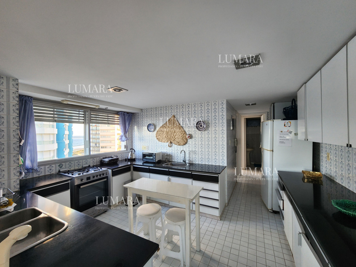 Apartamento ID.2143 - edificio delfin semi piso 