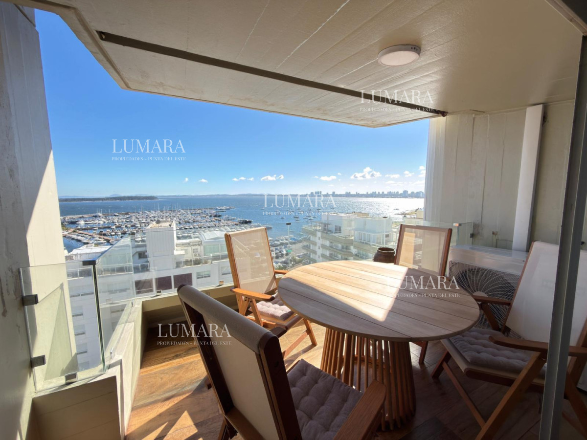 Apartamento ID.3467 - Apartamento en venta frente al puerto 