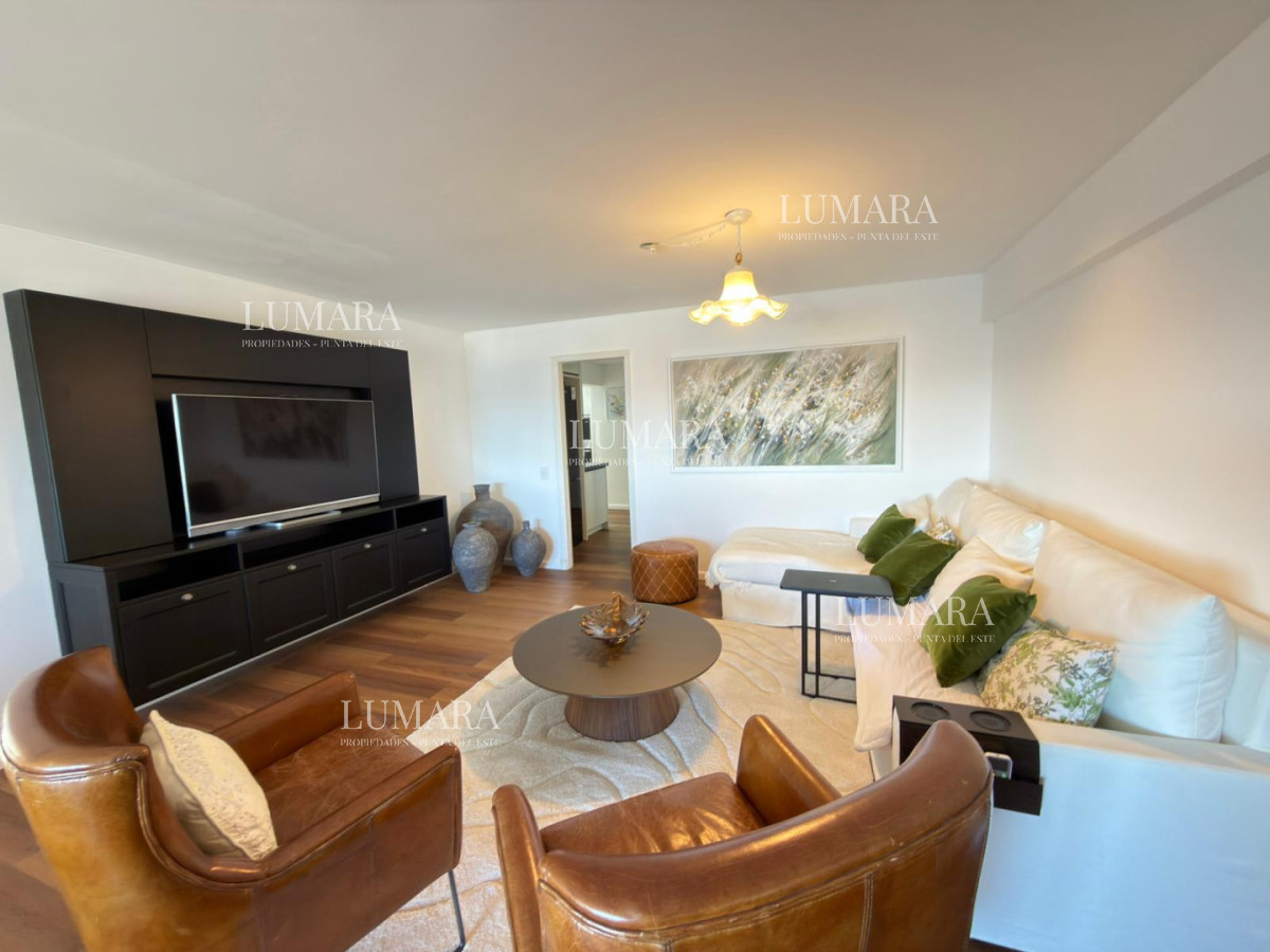 Apartamento ID.3467 - Apartamento en venta frente al puerto 