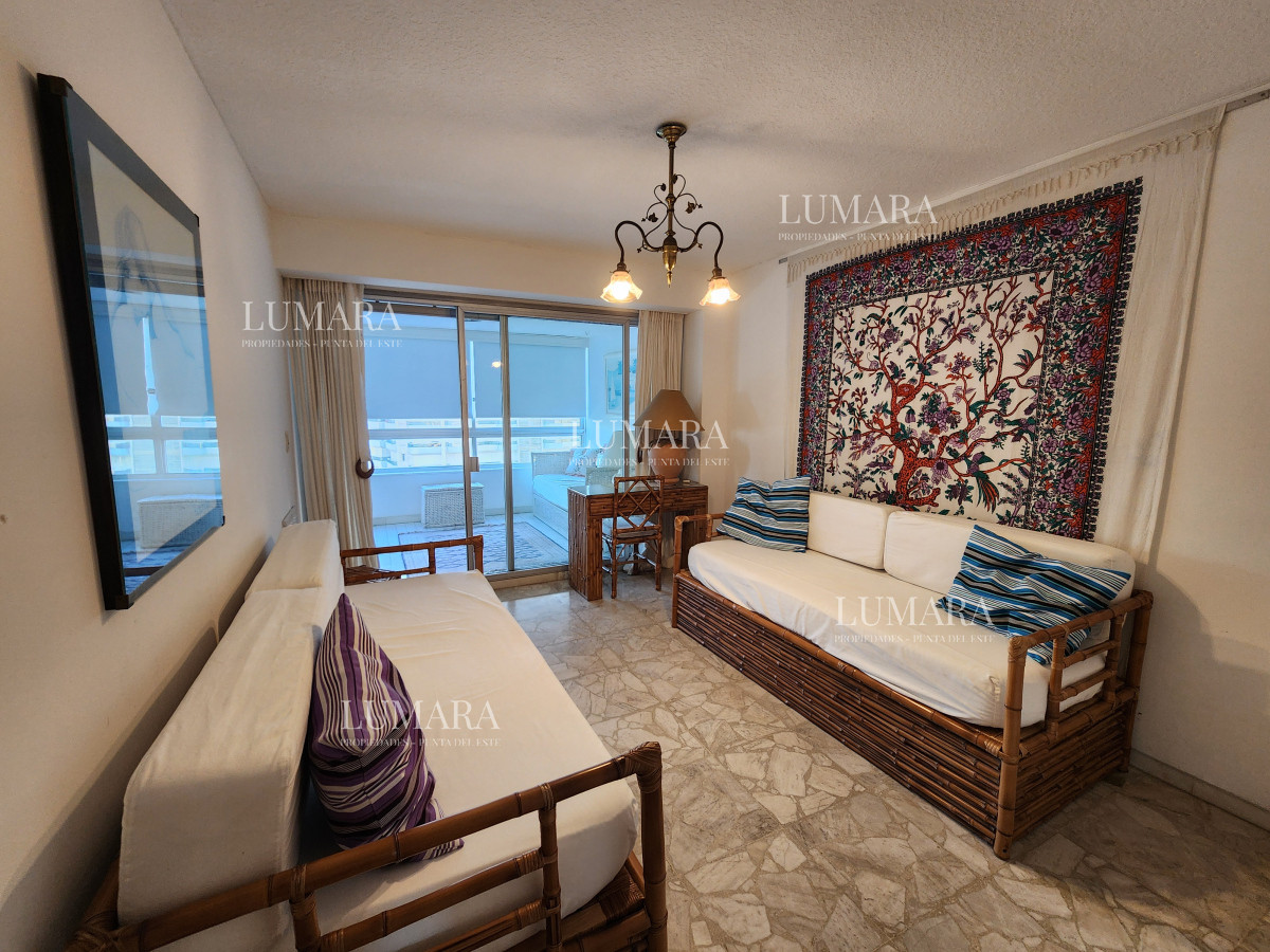 Apartamento ID.2143 - edificio delfin semi piso 