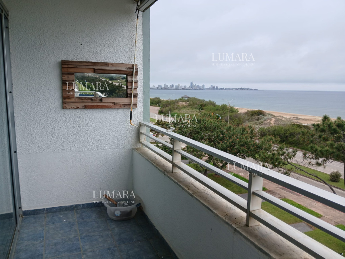 Apartamento ID.2947 - VENTA APTO PRIMERA LINEA MANSA 