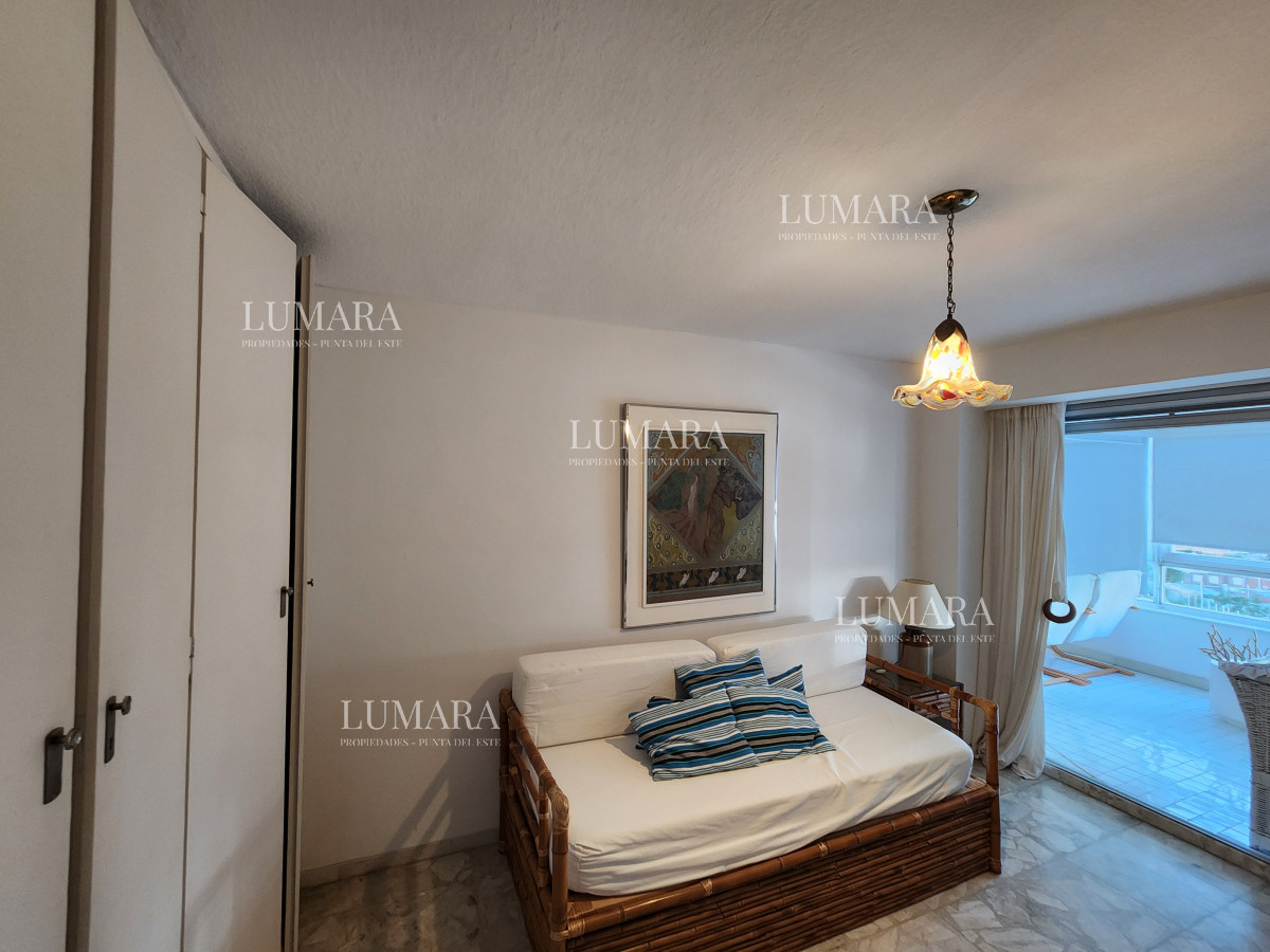 Apartamento ID.2143 - edificio delfin semi piso 