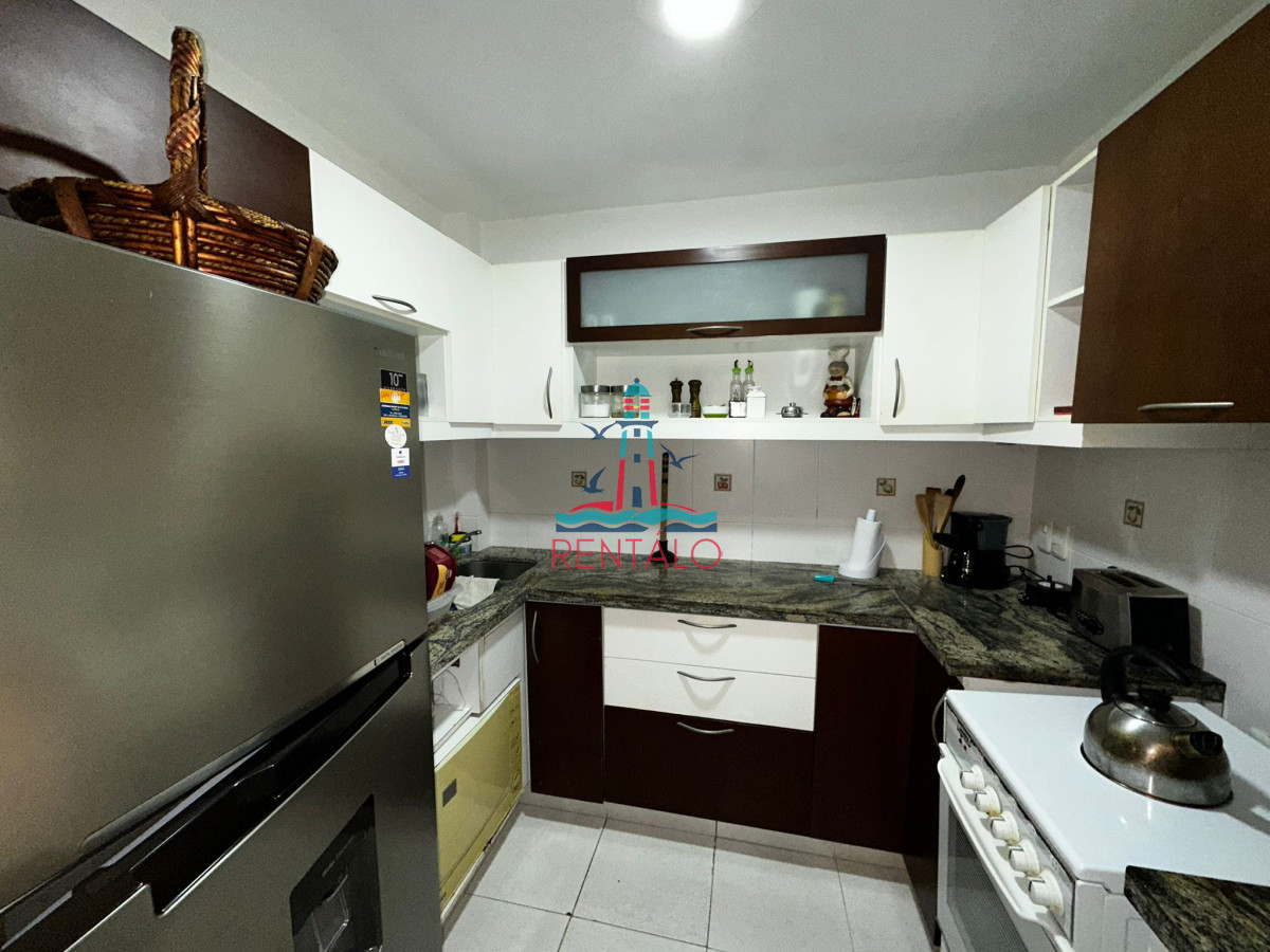 Apartamento ID.411 - Apartamento de 2 dormitorios en Punta del este oportunidad en venta 