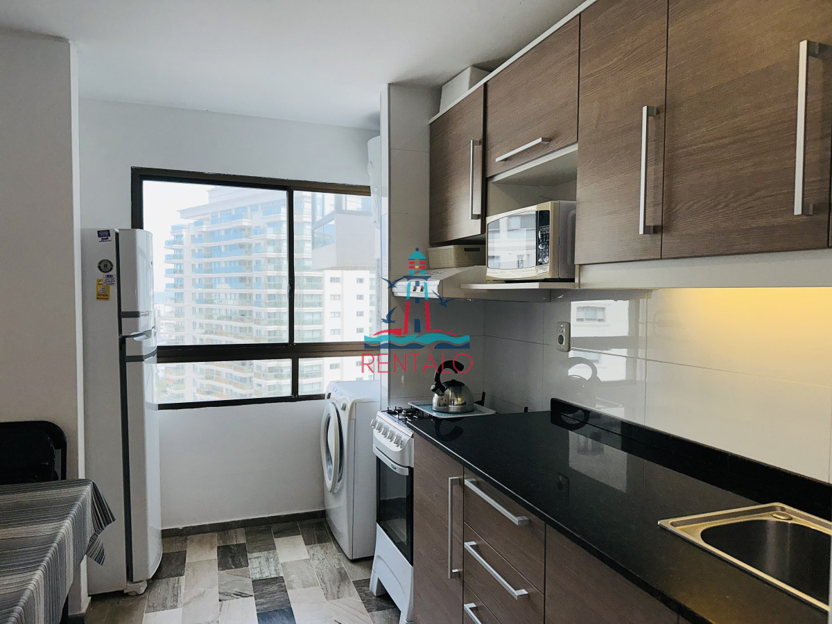 Apartamento ID.686 - Apartamento en venta en Punta del este 3 dormitorios OPORTUNIDAD!