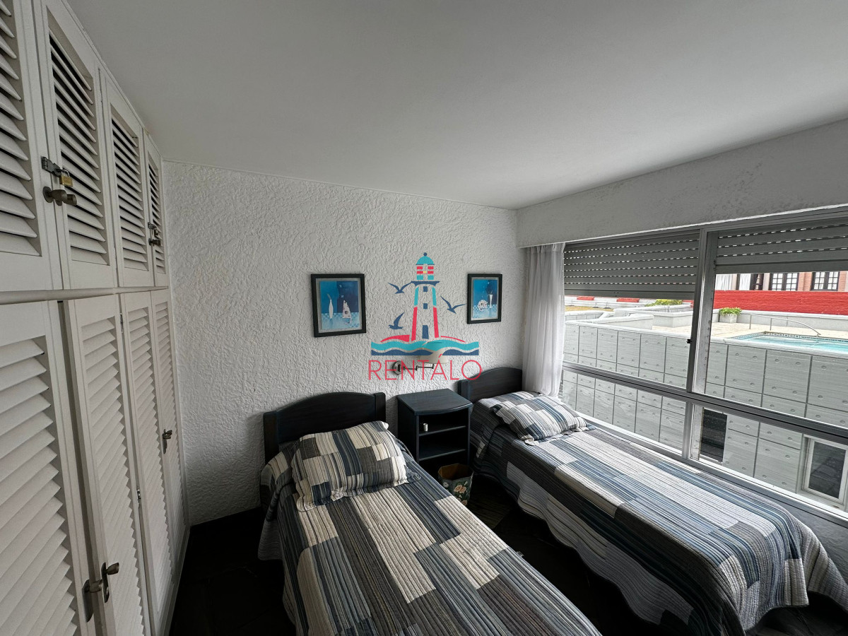 Apartamento ID.411 - Apartamento de 2 dormitorios en Punta del este oportunidad en venta 