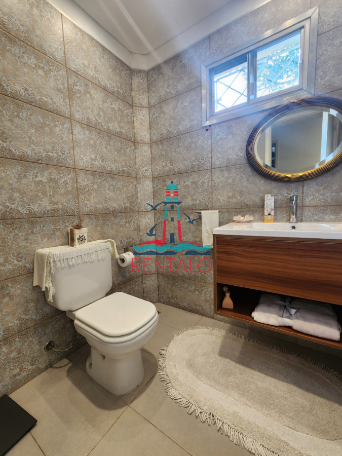 Casa ID.604 - casa en punta del este 4 dormitorios en venta cantegril