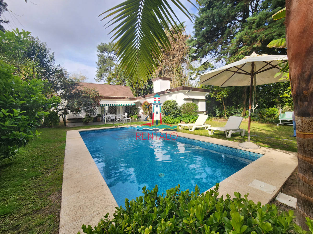 Casa ID.604 - casa en punta del este 4 dormitorios en venta cantegril