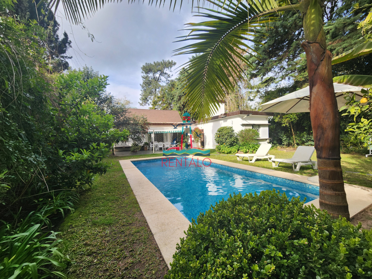 Casa ID.604 - casa en punta del este 4 dormitorios en venta cantegril