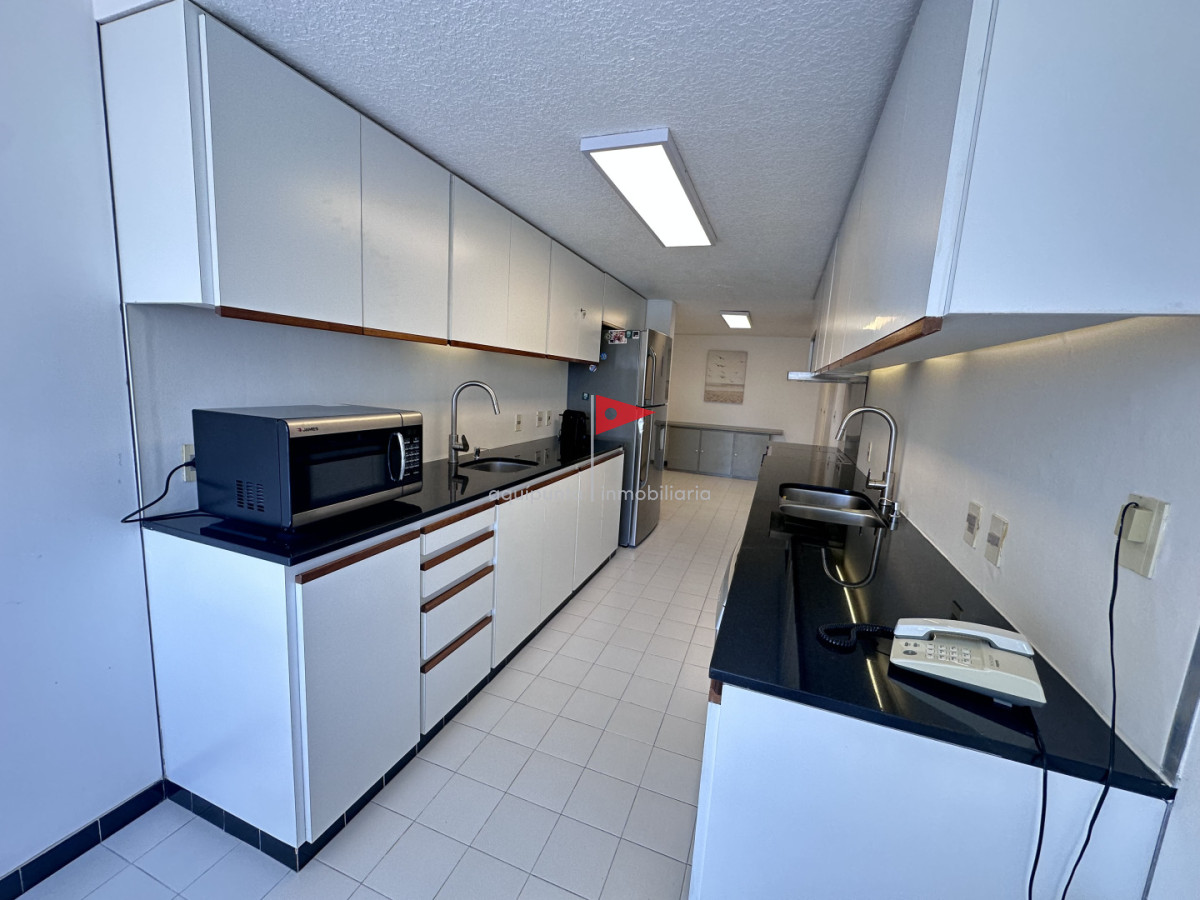 Apartamento ID.160 - Venta Tiburon II vista excelente