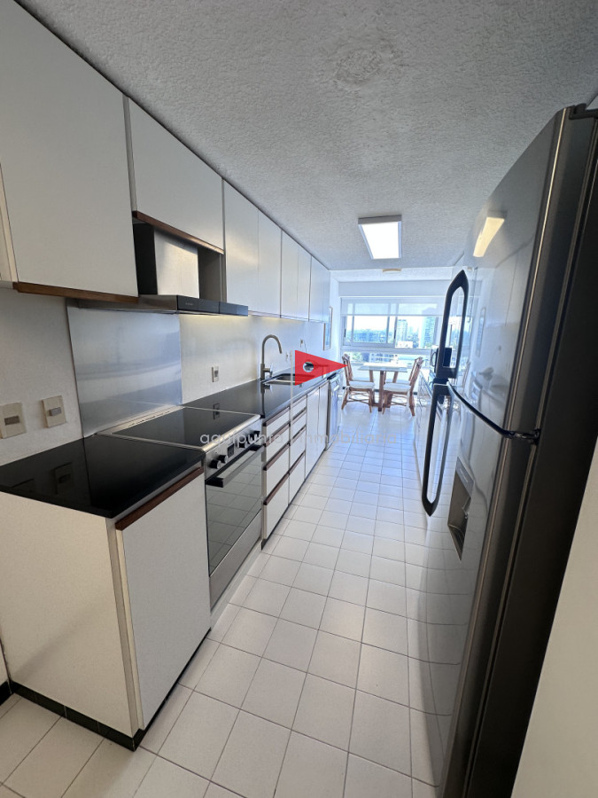 Apartamento ID.160 - Venta Tiburon II vista excelente