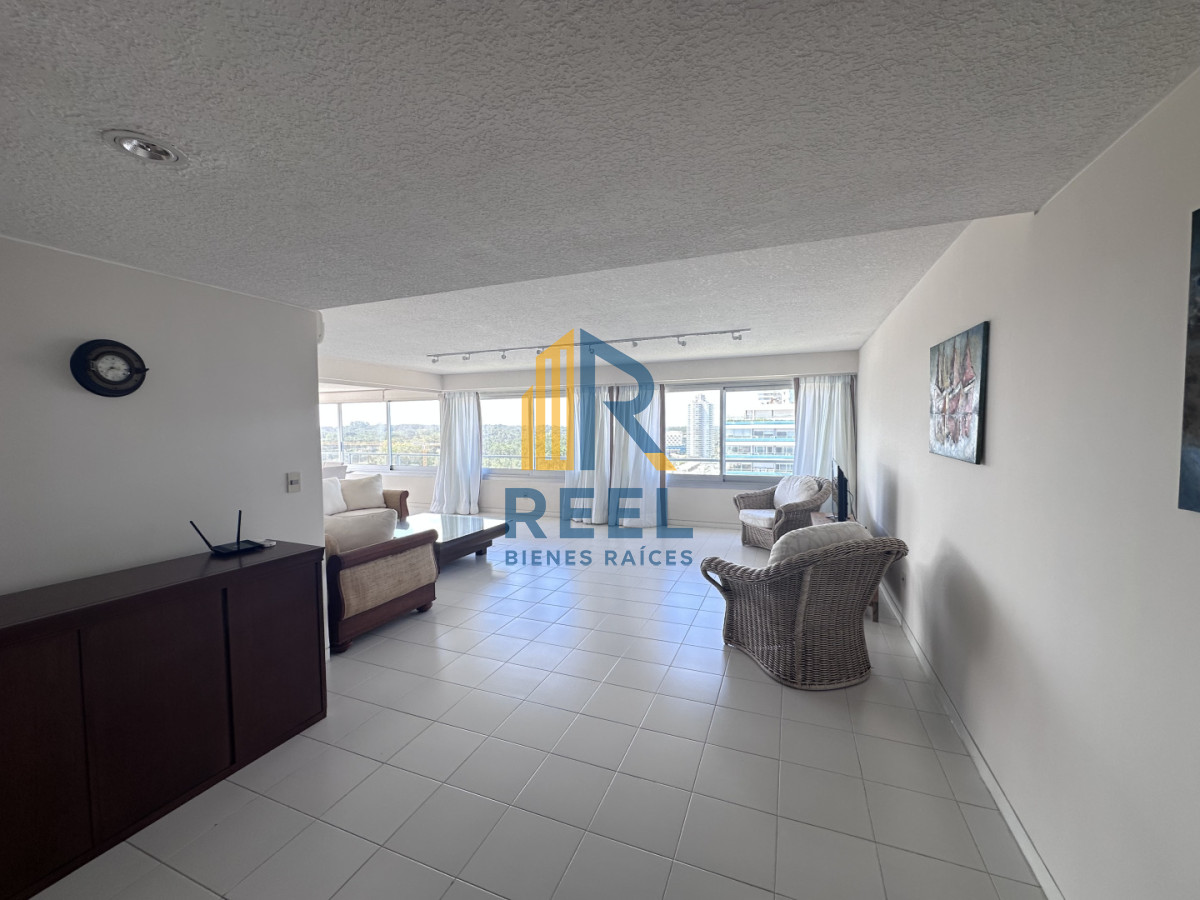 Apartamento ID.331 - Venta Tiburon II vista excelente