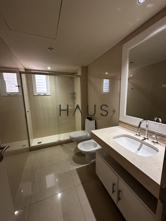 Apartamento ID.336 - SEMI PISO EN AQUARELA