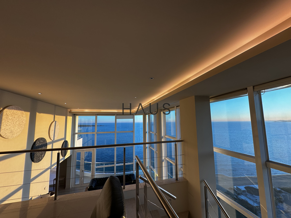 Apartamento ID.336 - SEMI PISO EN AQUARELA