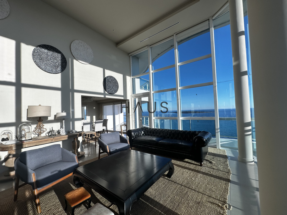 Apartamento ID.336 - SEMI PISO EN AQUARELA