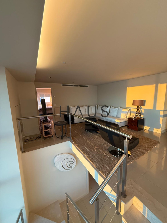 Apartamento ID.336 - SEMI PISO EN AQUARELA