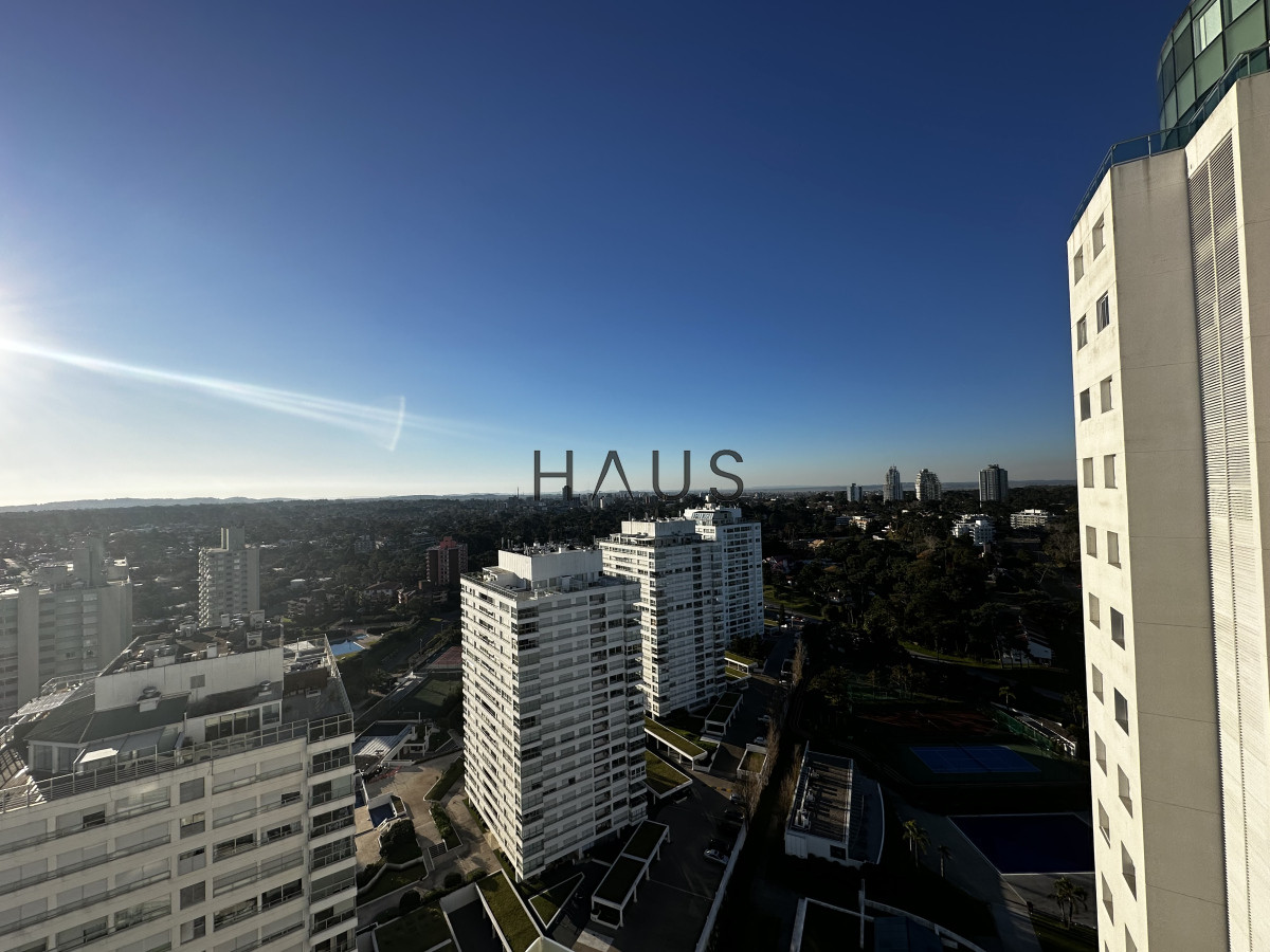 Apartamento ID.336 - SEMI PISO EN AQUARELA