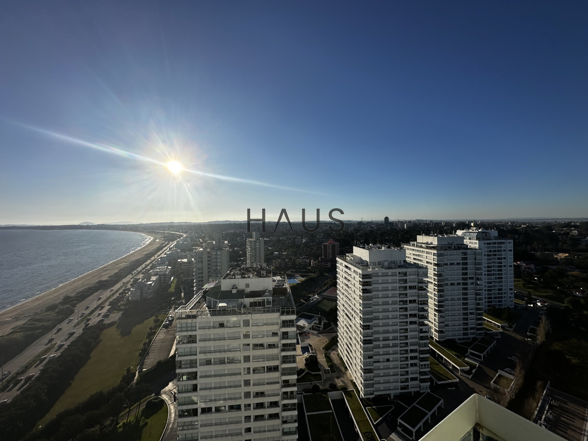 Apartamento ID.336 - SEMI PISO EN AQUARELA