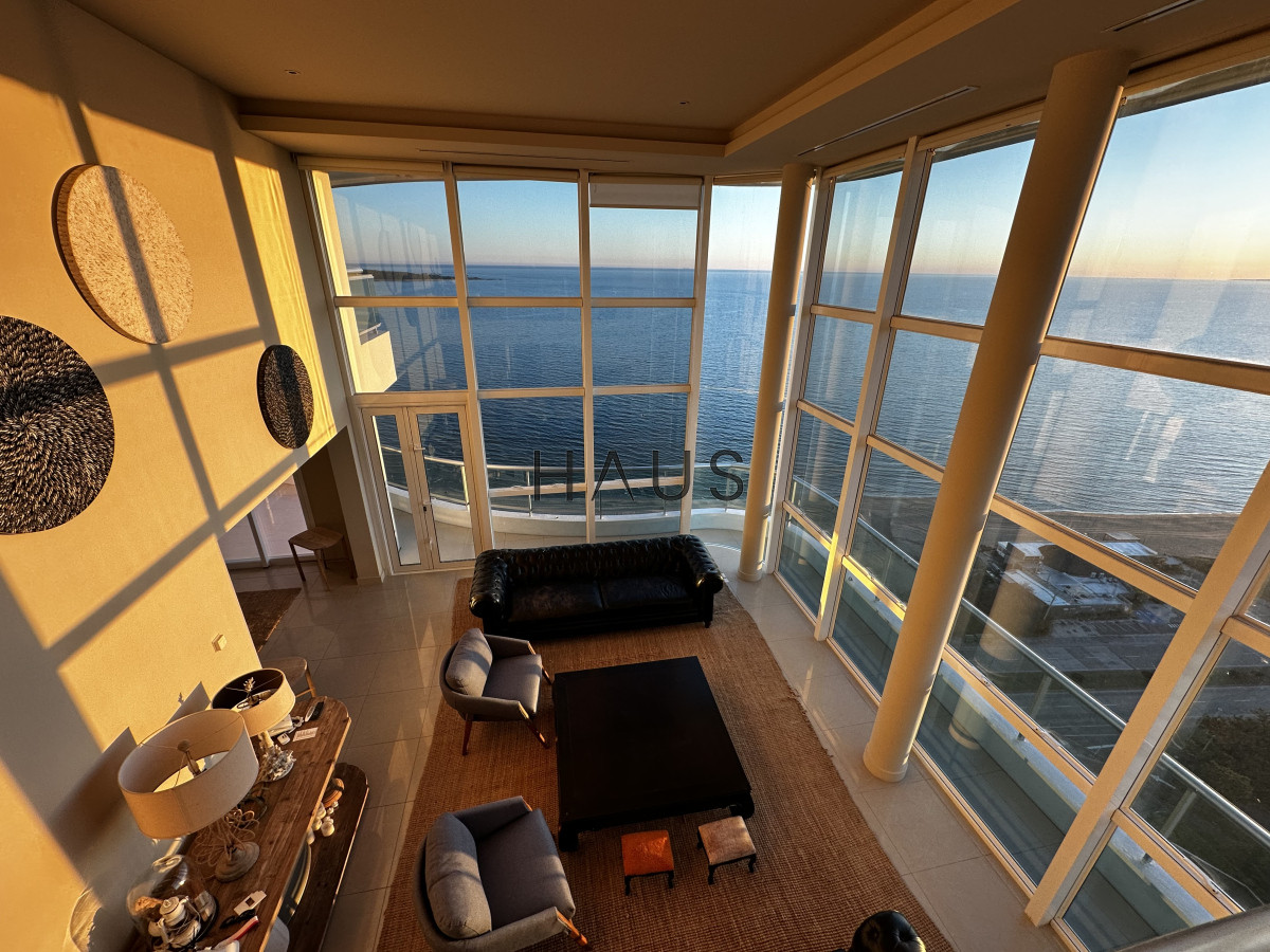 Apartamento ID.336 - SEMI PISO EN AQUARELA