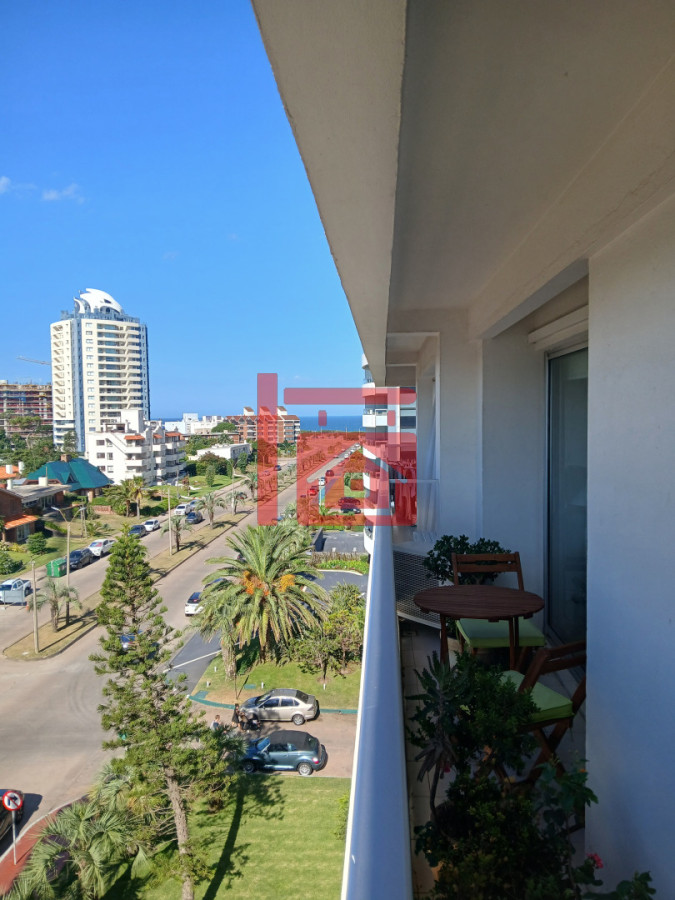 Apartamento ID.221 - Alquiler Anual  y venta