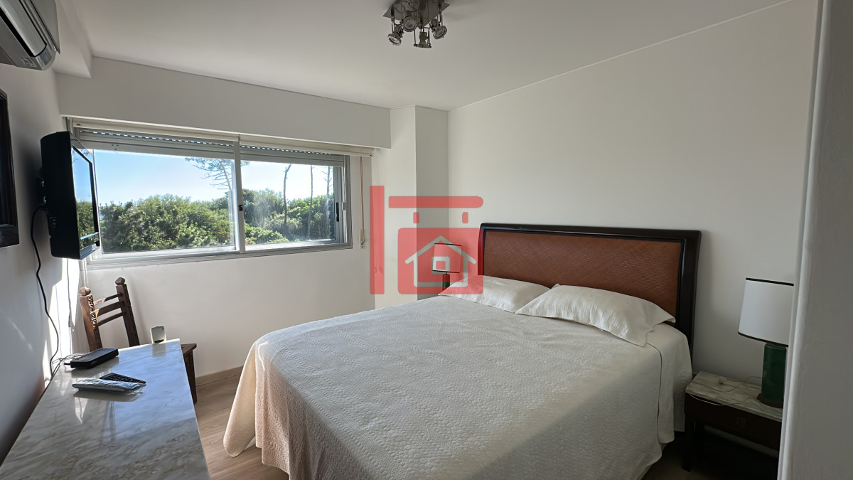 Apartamento ID.91 - En venta primera linea de playa mansa 