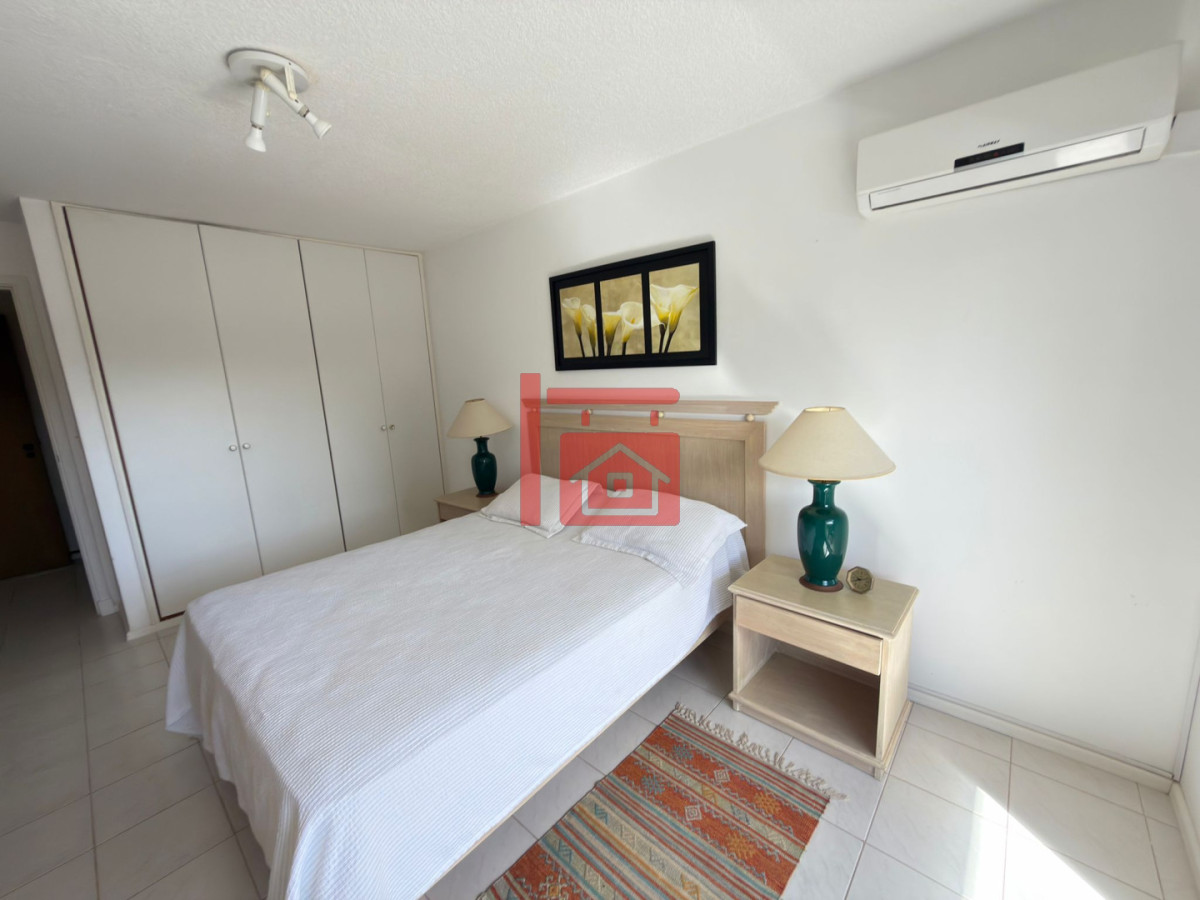 Apartamento ID.221 - Alquiler Anual  y venta