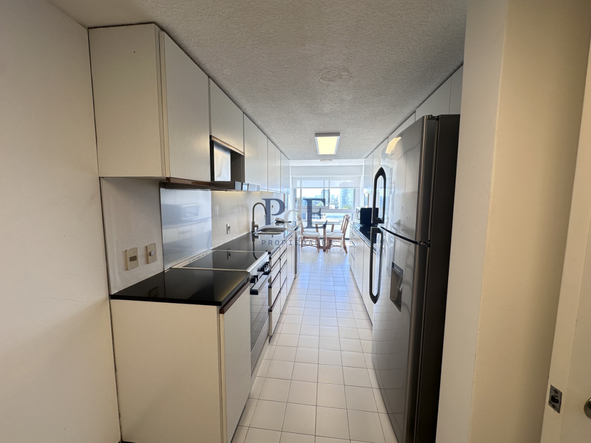 Venta Tiburon II vista excelente - Imagen 18