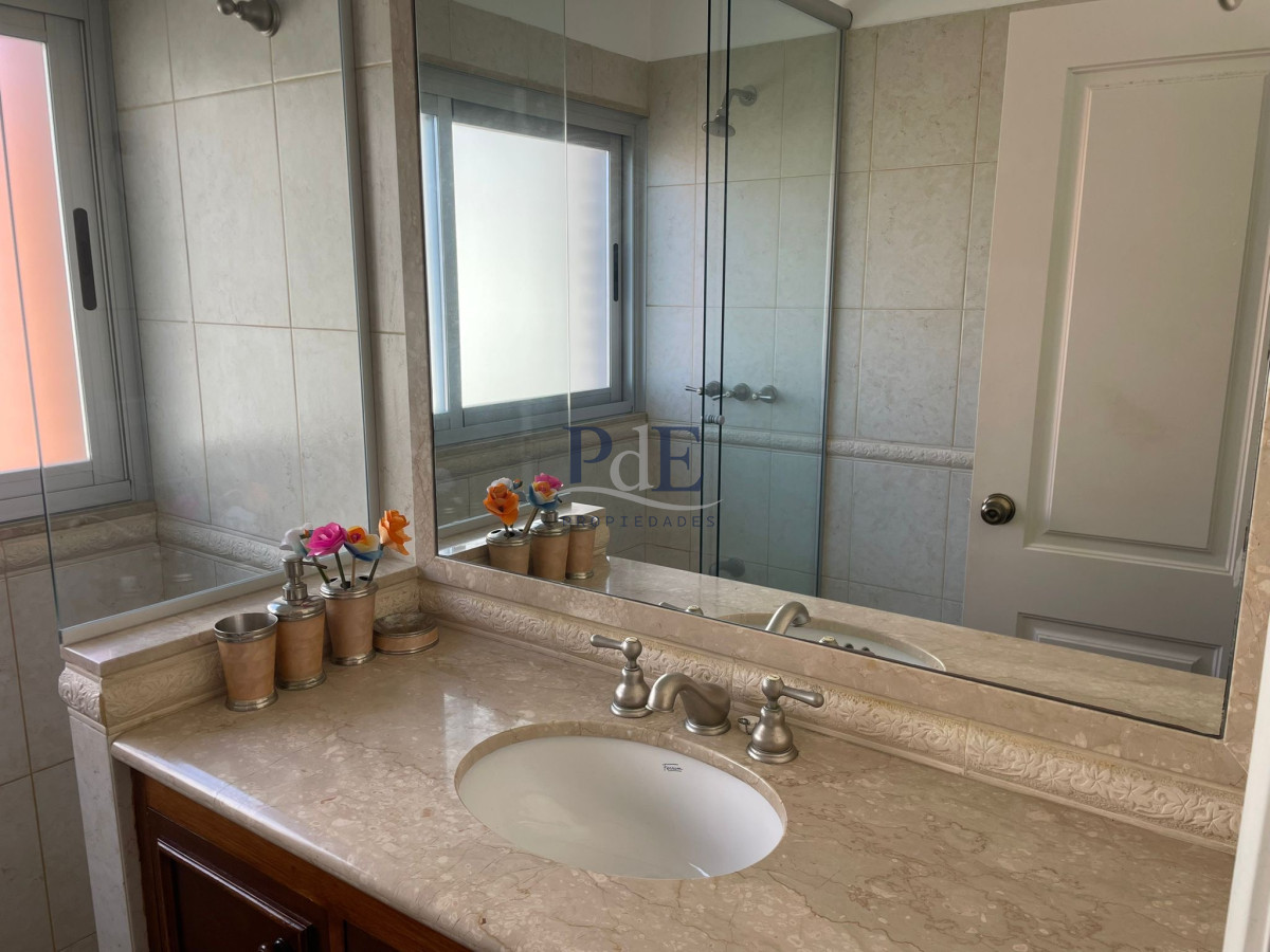 Primera línea mansa  - Imagen 20