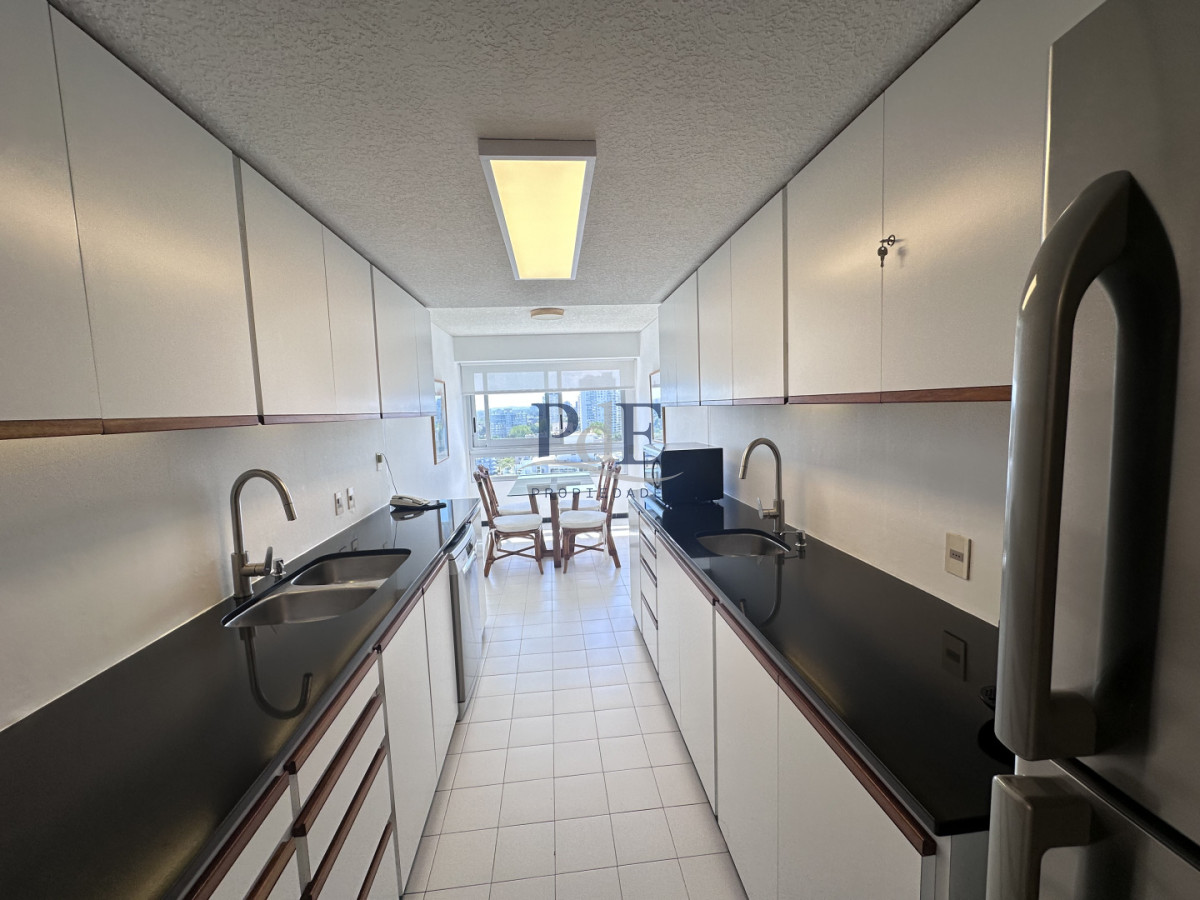 Venta Tiburon II vista excelente - Imagen 14