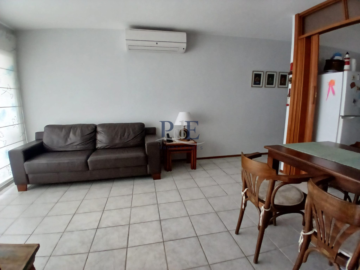 Apartamento en venta - Primera línea en Playa Mansa Punta del Este - Imagen 4