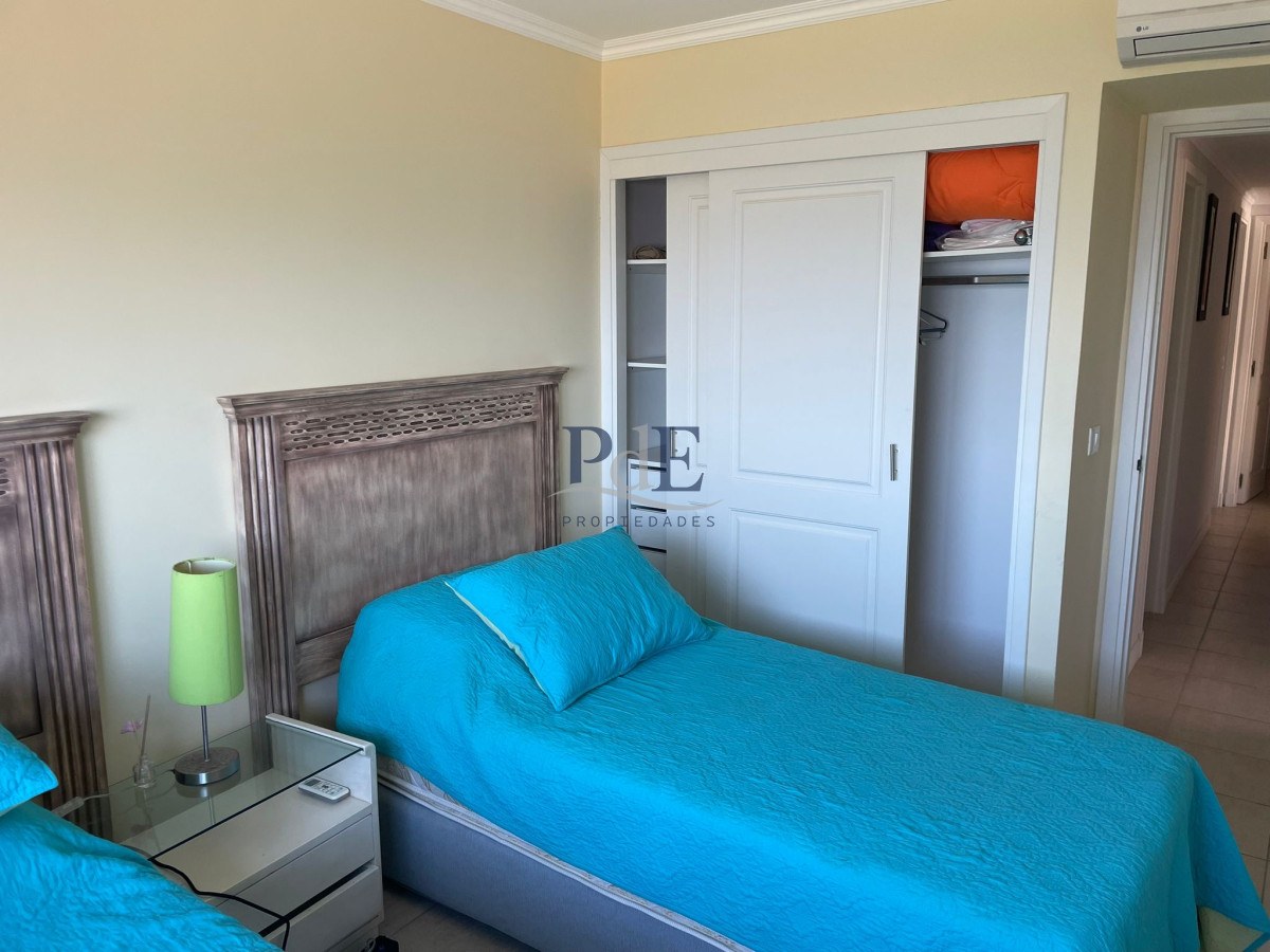 Primera línea mansa  - Imagen 15