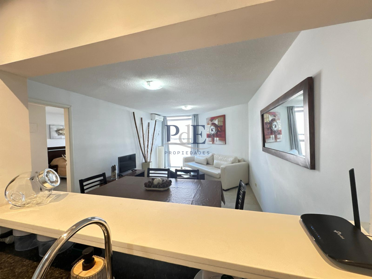 Apartamento en parada 6 de la Playa Brava  - Imagen 6