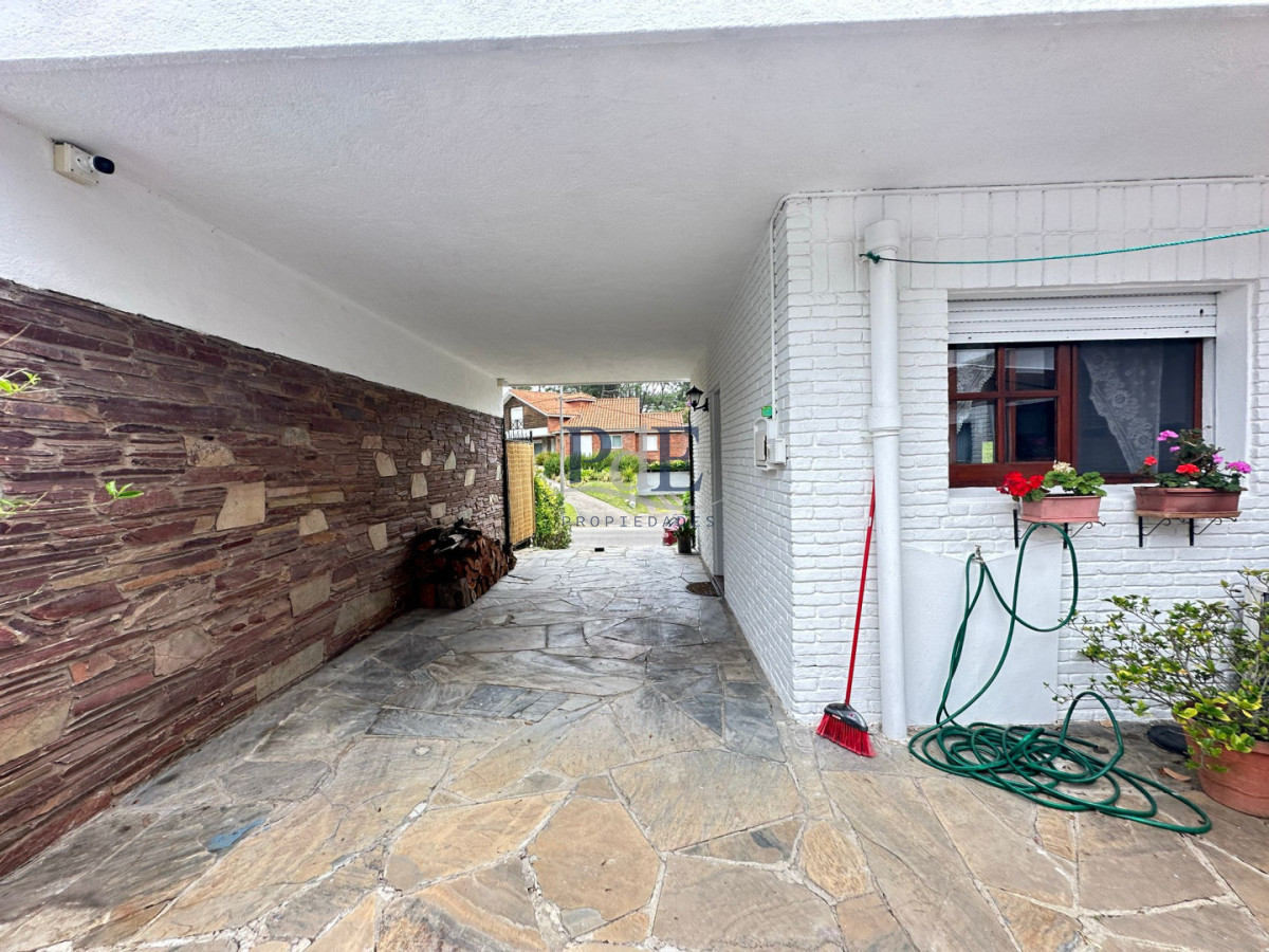 Casa en Playa Mansa - Parada 15 - Temporada 2026 - Imagen 14