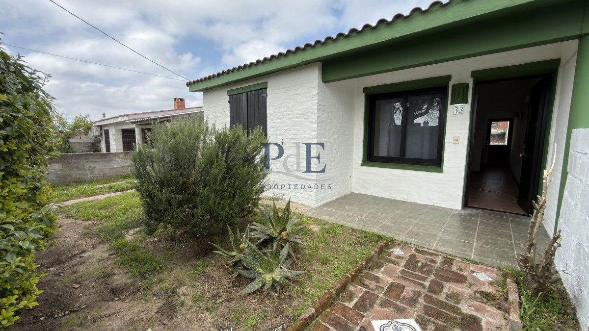 Casa en venta bario Biarritz - Imagen 1