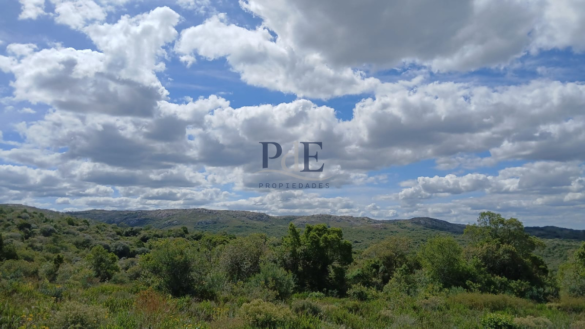 Chacra en Aiguá, Punta del Este. terreno de 6 m² - Imagen 1