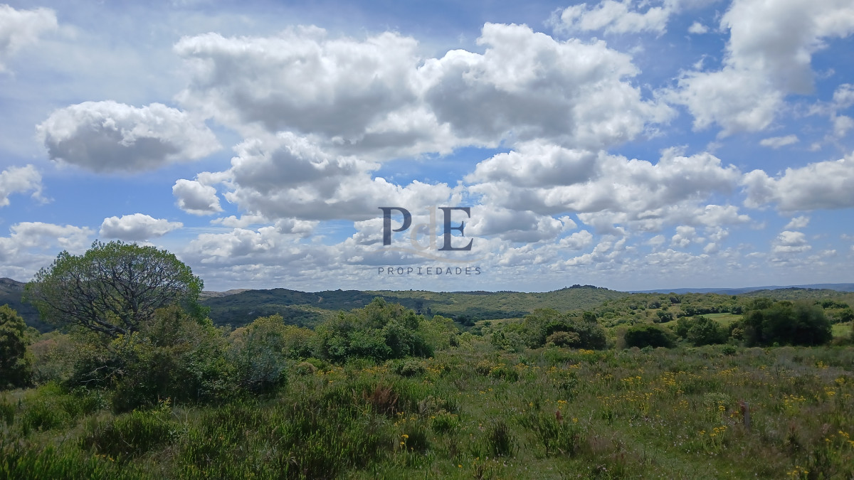 Chacra en Aiguá, Punta del Este. terreno de 6 m²