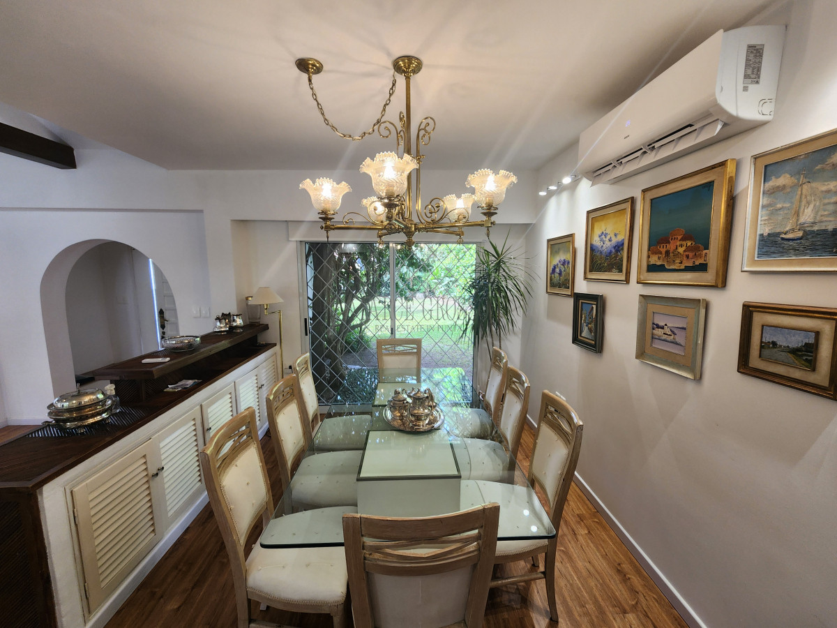 Casa ID.24 - casa en barrio cantegril, un lugar para vivir y soñar 