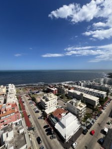 Venta en piso alto 