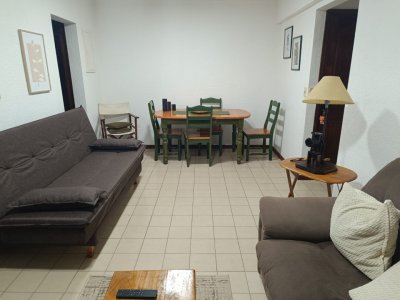 Apartamento en edificio Centro Lafayette Punta del Este