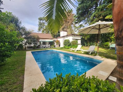 casa en barrio cantegril, un lugar para vivir y soñar  - dua268c