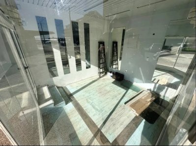 invertí en punta del este: local comercial con gran potencial - dua560l