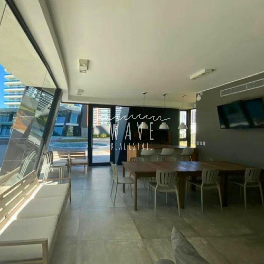 Apartamento ID.5642 - Venta Departamento 1 Dormitorio Art Tower. Gran Variedad De Amenities. Cochera. Box. Rooftop. Servicio De Playa.