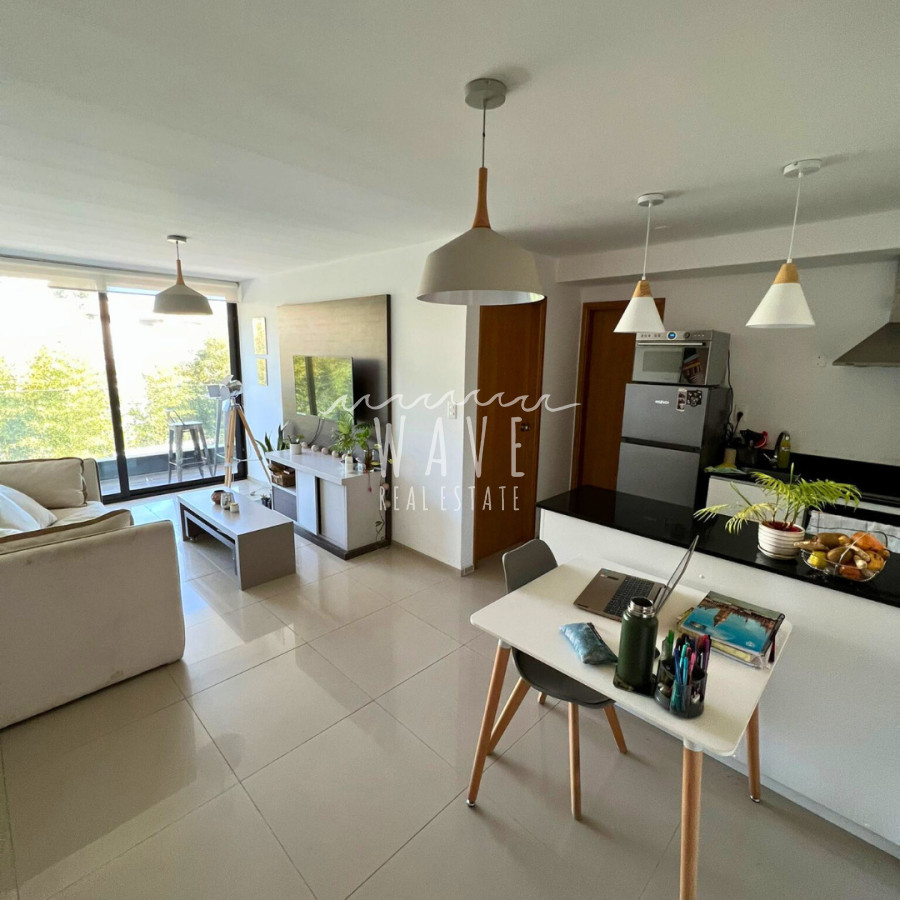 Apartamento ID.5643 - Apartamento en Venta 1 Dormitorio cerca de Punta Shopping